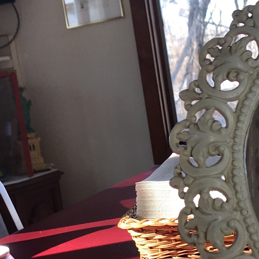 Vintage Vanity Mirror - Picture 4 of 9